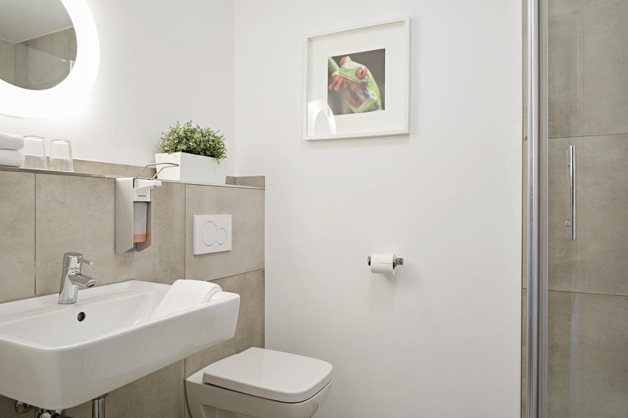 Nonstop Hotel Augsburg - Ubernacht - Hostelhotelhome Luaran gambar