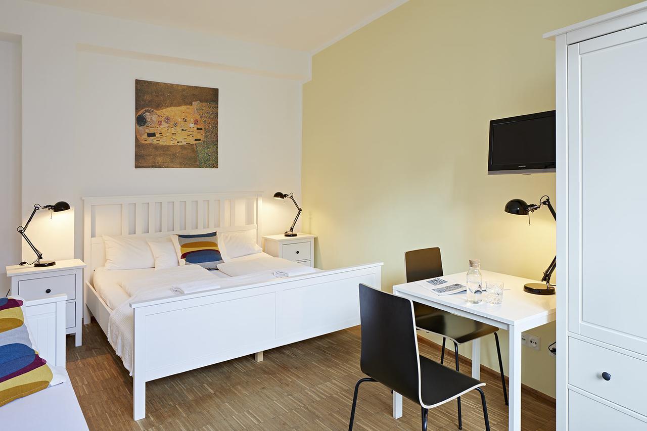 Nonstop Hotel Augsburg - Ubernacht - Hostelhotelhome Luaran gambar